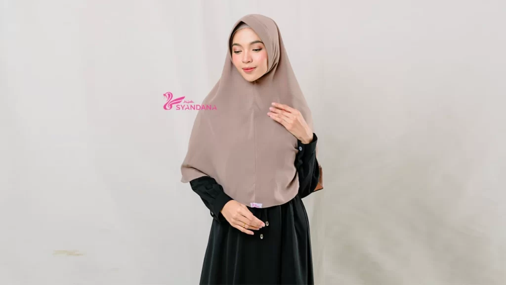 Bergo Jilbab Syar’i Kekinian Pilihan Praktis untuk Look Stylish Tanpa Gerah