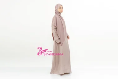 Abaya Cupro Natural Fabrics Nubuck Silk Tips Mix and Match Biar Terlihat Elegan & Modern